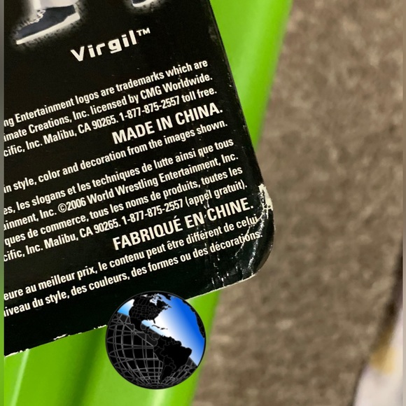 AUTOGRAPHED Limited Edition WWE Jakks CLASSIC SUPERSTARS DEMOLITION AX & SMASH - Picture 3 of 5